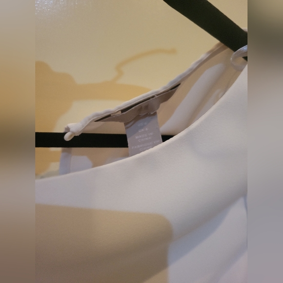 H&M Blouse - Picture 2 of 3